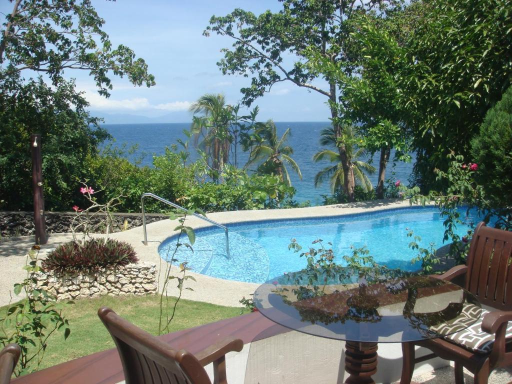 Padre Burgos Castle Resort Surigao Luaran gambar